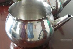 激光焊接設(shè)備主要分成脈沖激光焊接和連續(xù)激光焊接二種。